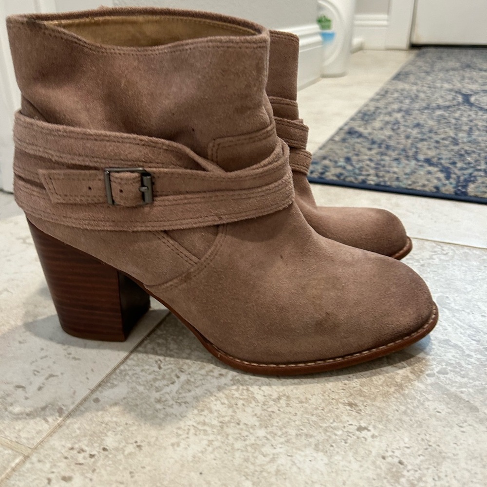 Splendid laventa suede strappy ankle boots size 8